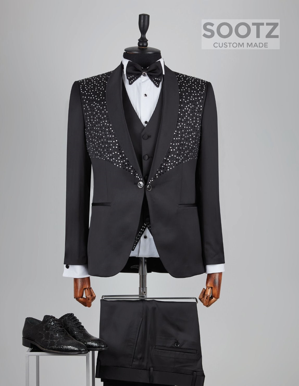 Black Diamond Tuxedo Set - Shawl Lapel