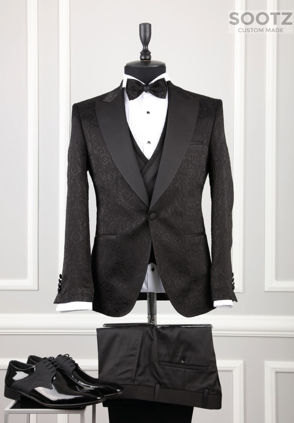 Black Floral Pattern 3 Piece Tuxedo Set - Peak Lapel