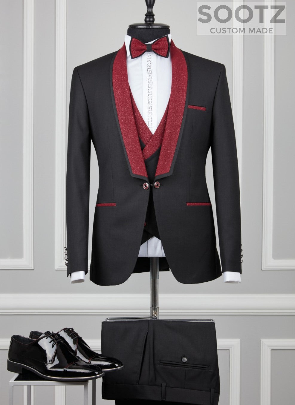 Black Tuxedo Set - Red Shawl Lapel Contrast