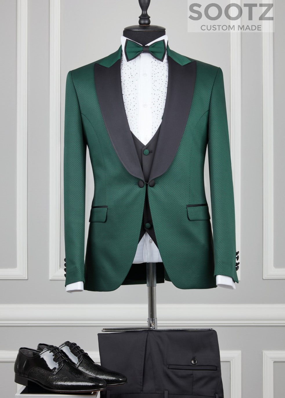 Hunter Green 3 Piece Tuxedo Set - Peak Lapel – SOOTZ Clothing Inc.