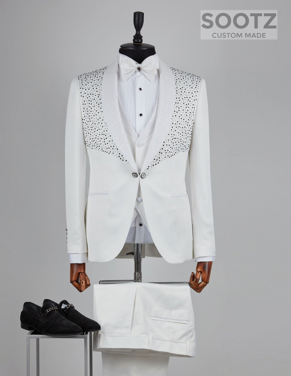 White Diamond Tuxedo Set - Shawl Lapel